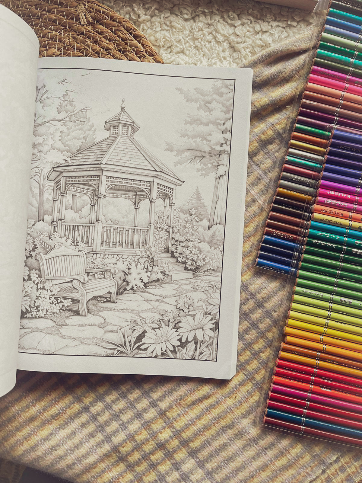 101 Relaxing Landscapes