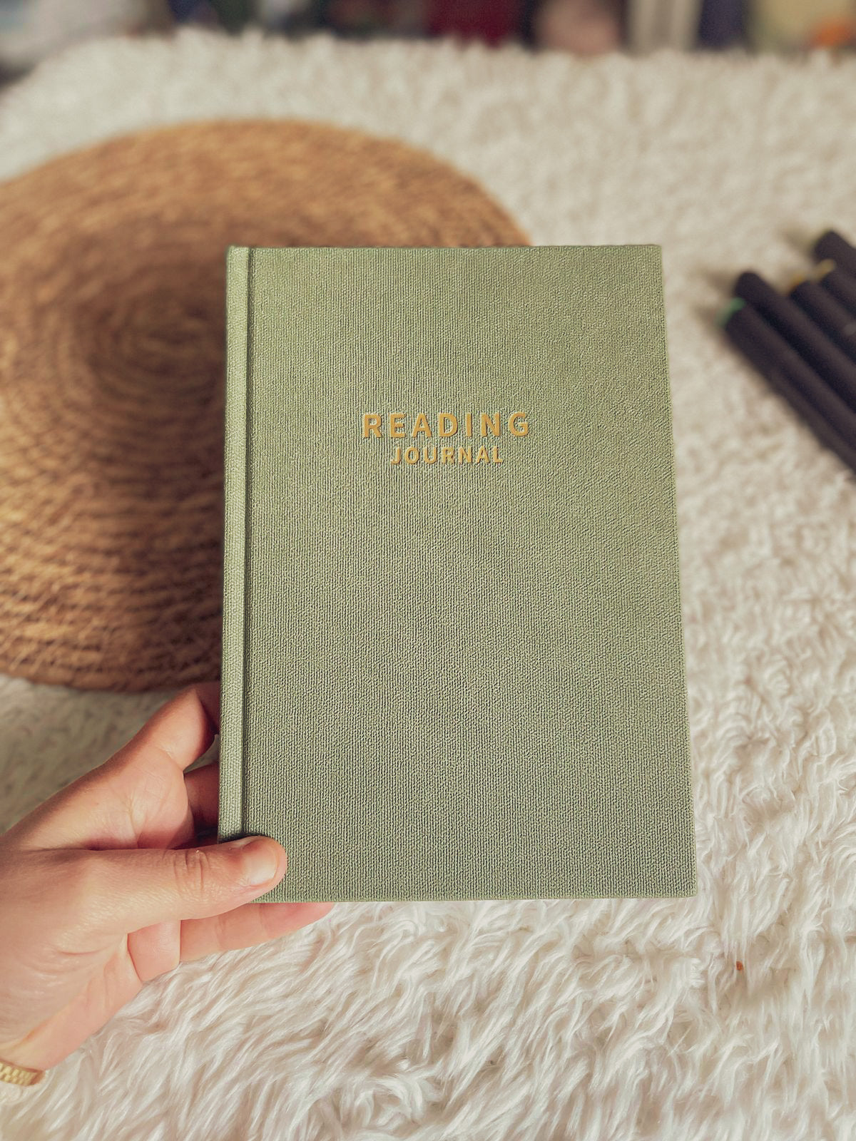 Reading Journal - Book Journal for Book Lovers & Readers
