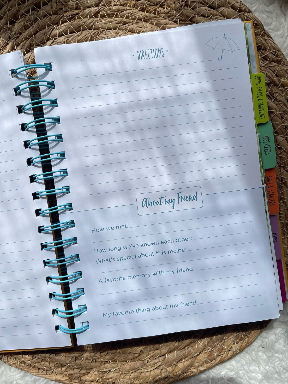 Friends: The Official Recipe Journal: The One With All Your Friends' Recipes