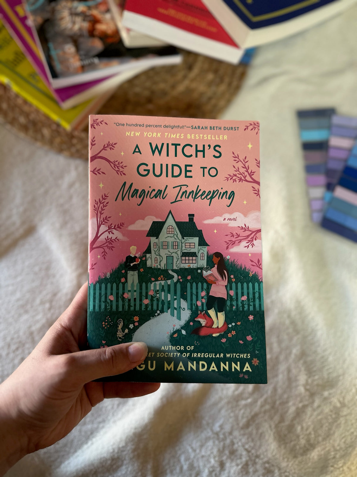 A Witch's Guide to Magical Innkeeping