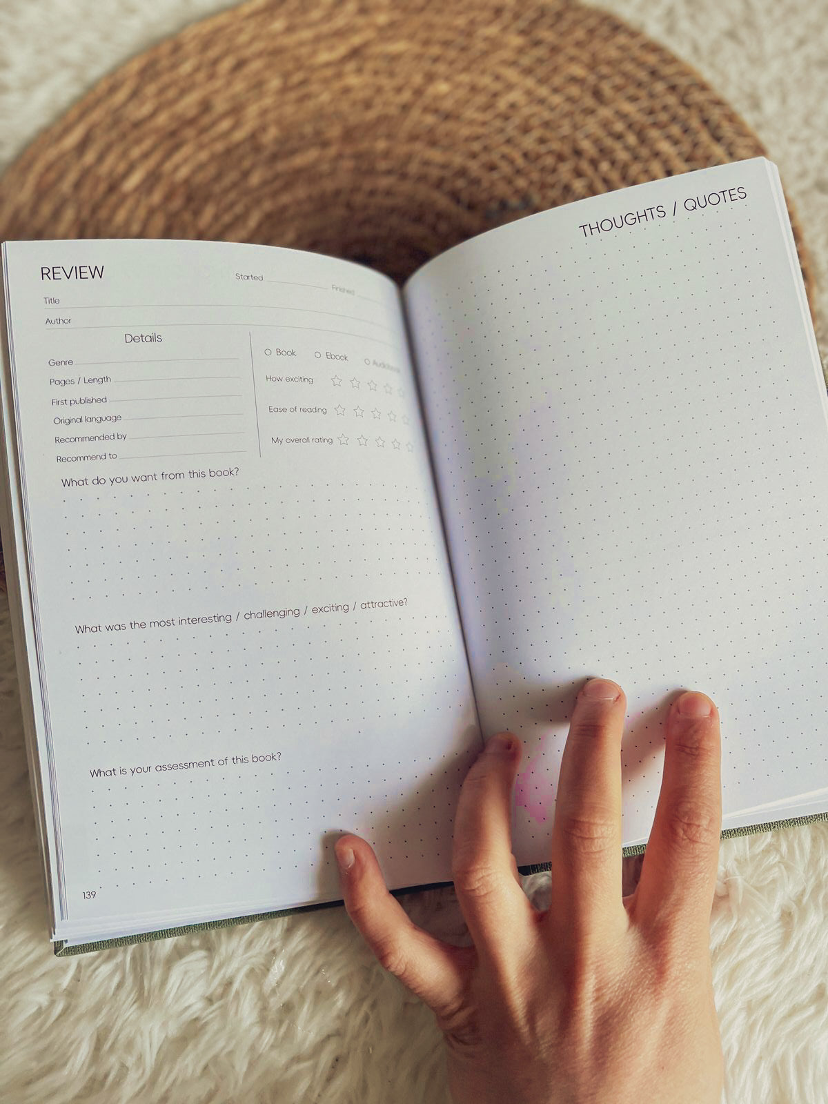 Reading Journal - Book Journal for Book Lovers & Readers