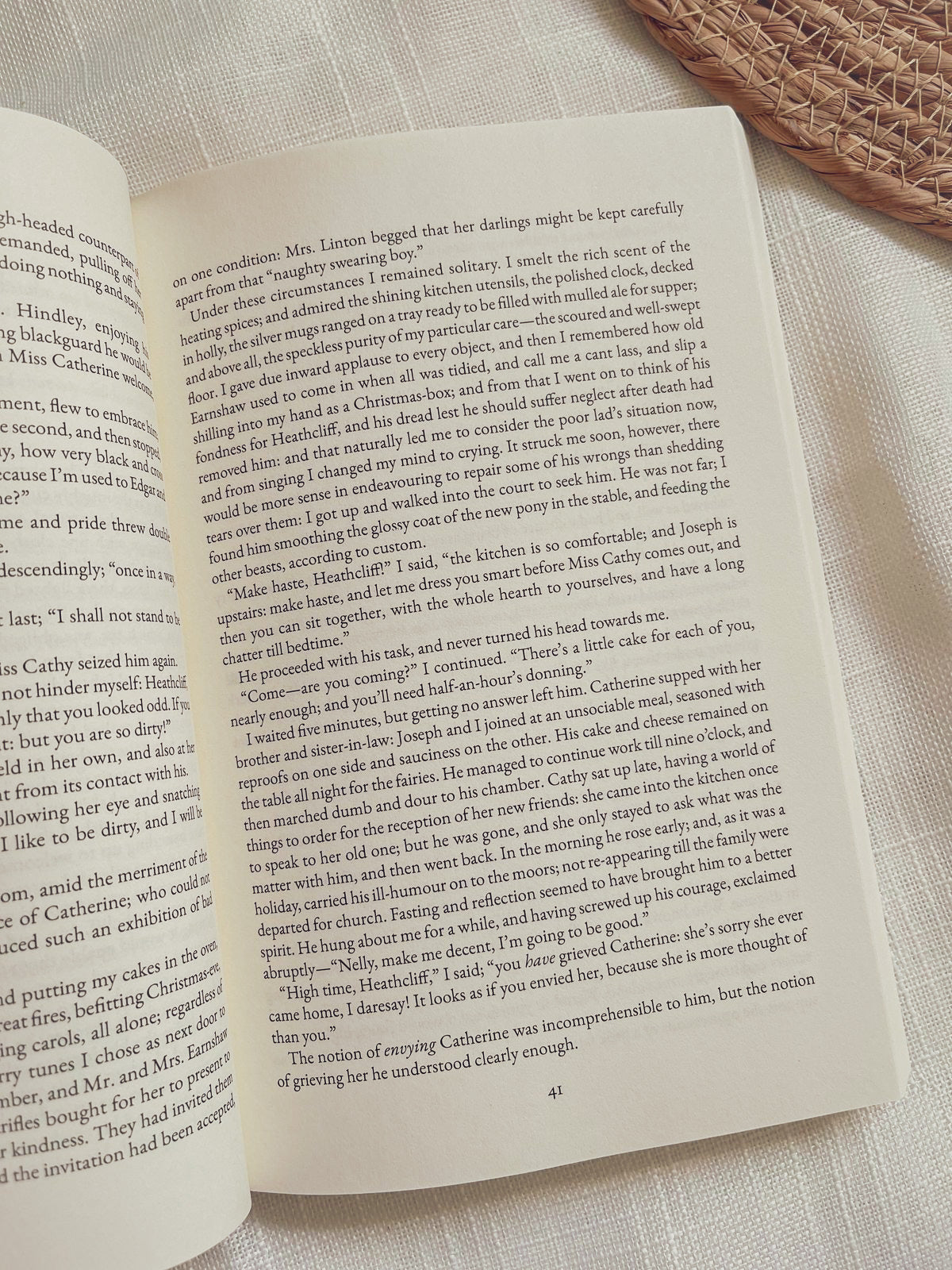 Sense and Sensibility - Lined Journal & Novel | Jane Austen (Gifts)