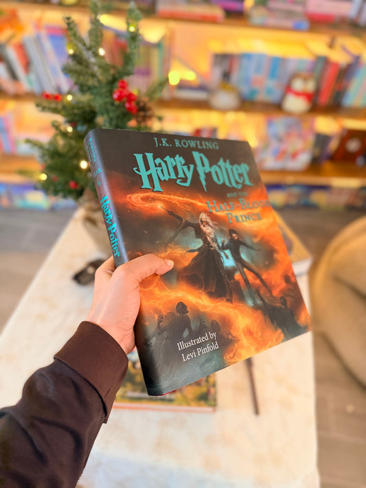 Harry Potter and the Half-Blood Prince: The Illustrated Edition (Harry Potter, Book 6)