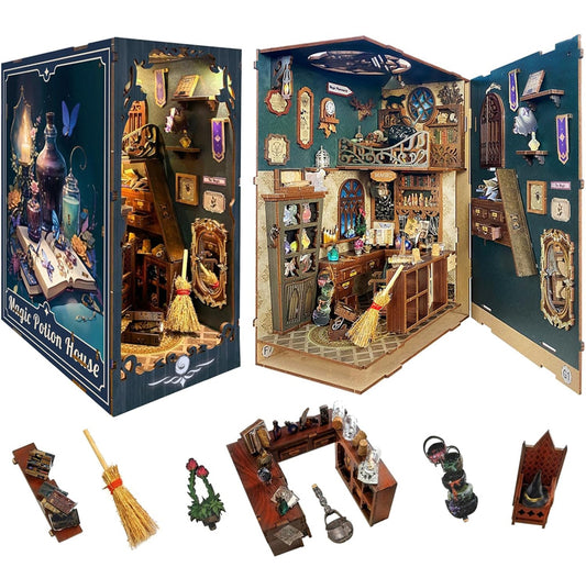 Harry Potter Book Nook - Magic Potion House