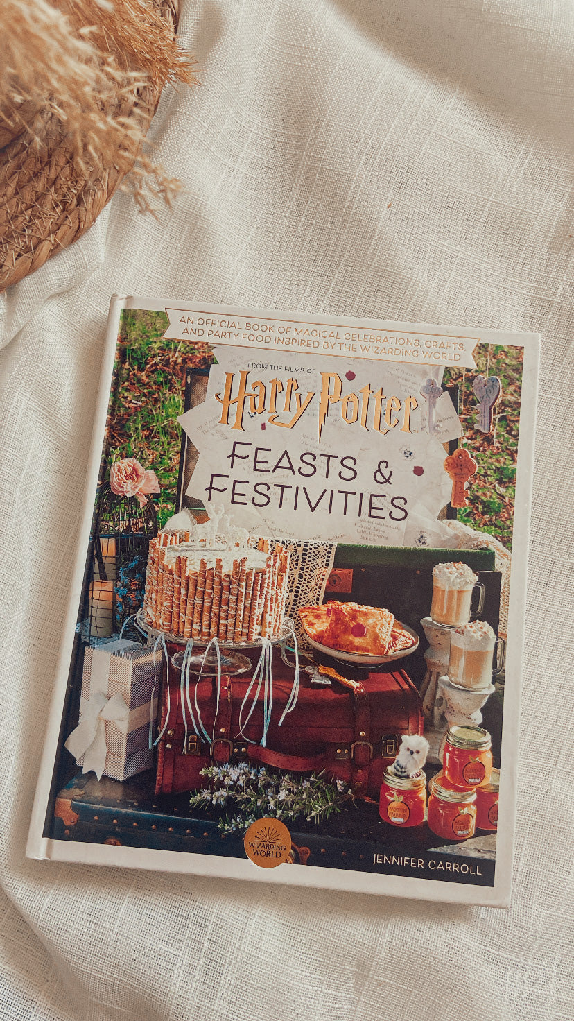 Harry Potter Feasts & Festivities Cookbook