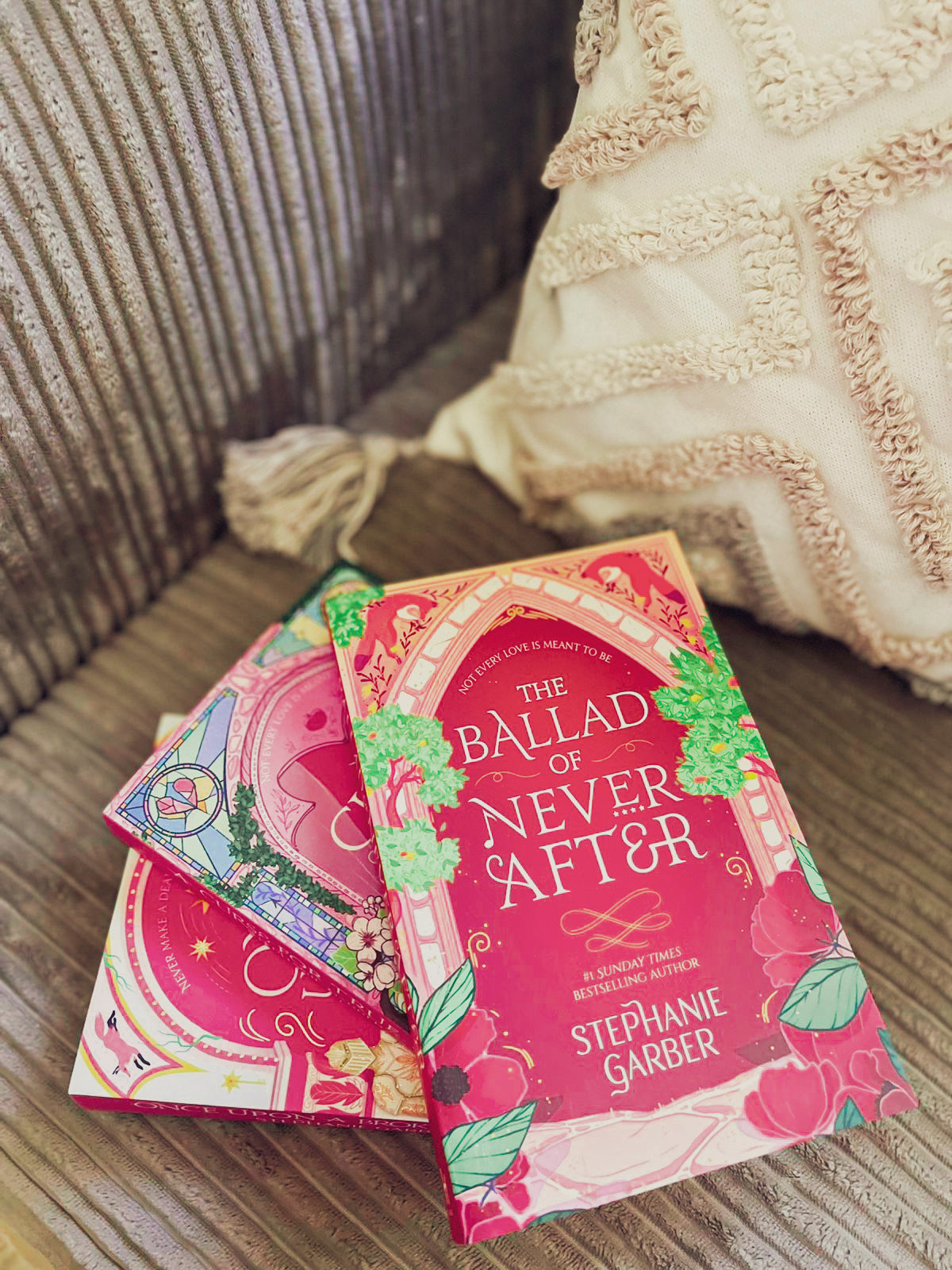 Once upon a broken heart series (3 books) special edition