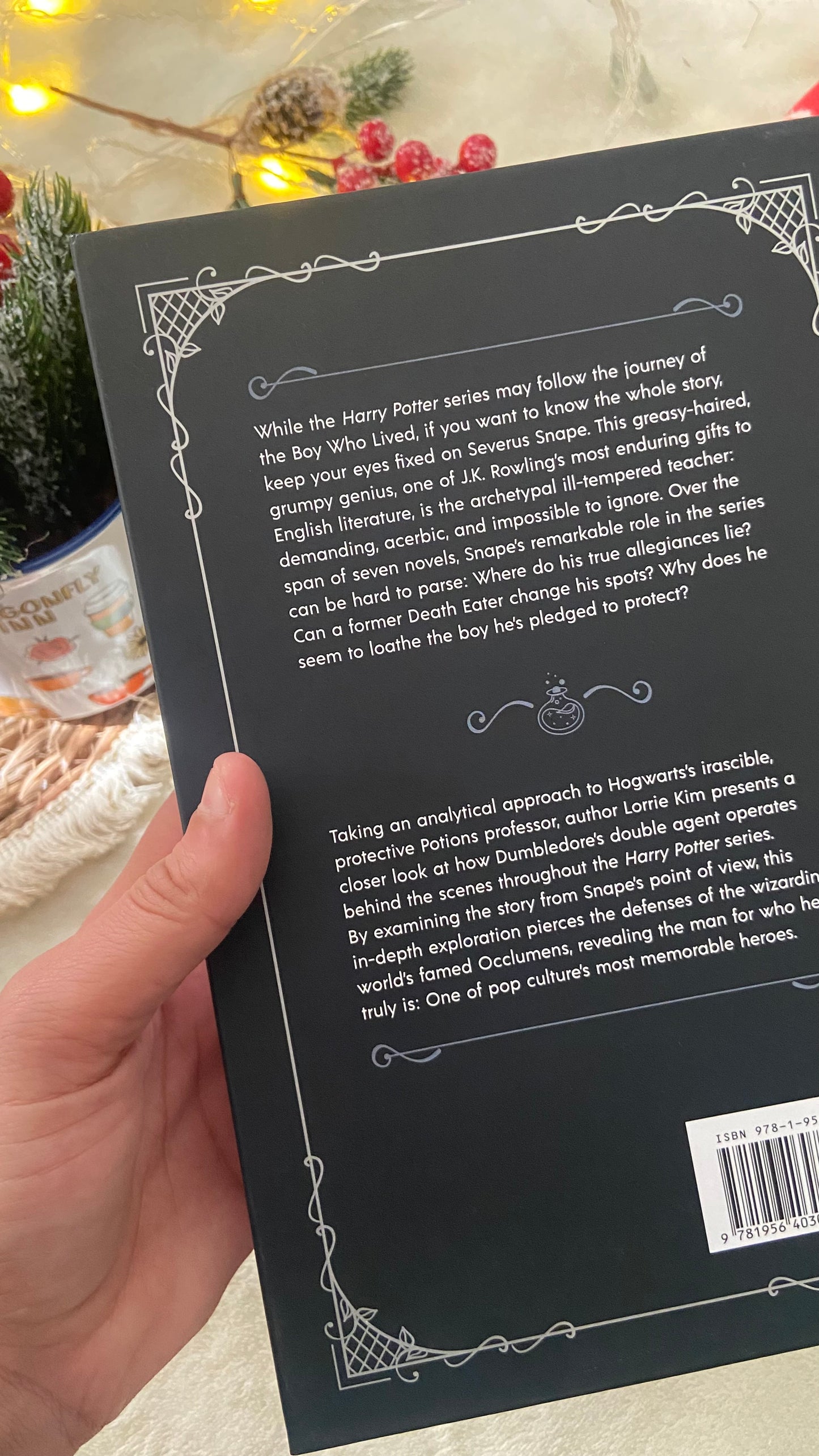 Snape: The definitive analysis of Hogwarts's mysterious potions master ( Harry Potter Character Series)| Hardcover