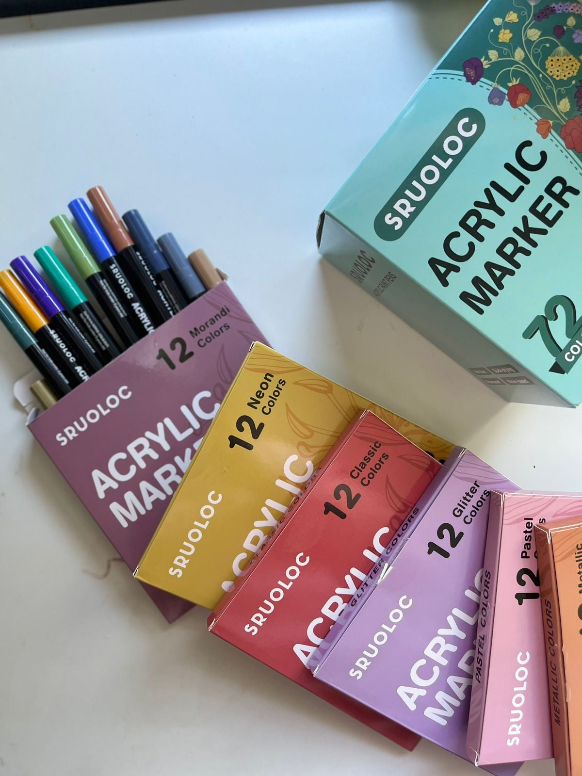 72 Acrylic Paint Pens Markers Set, with coloring system