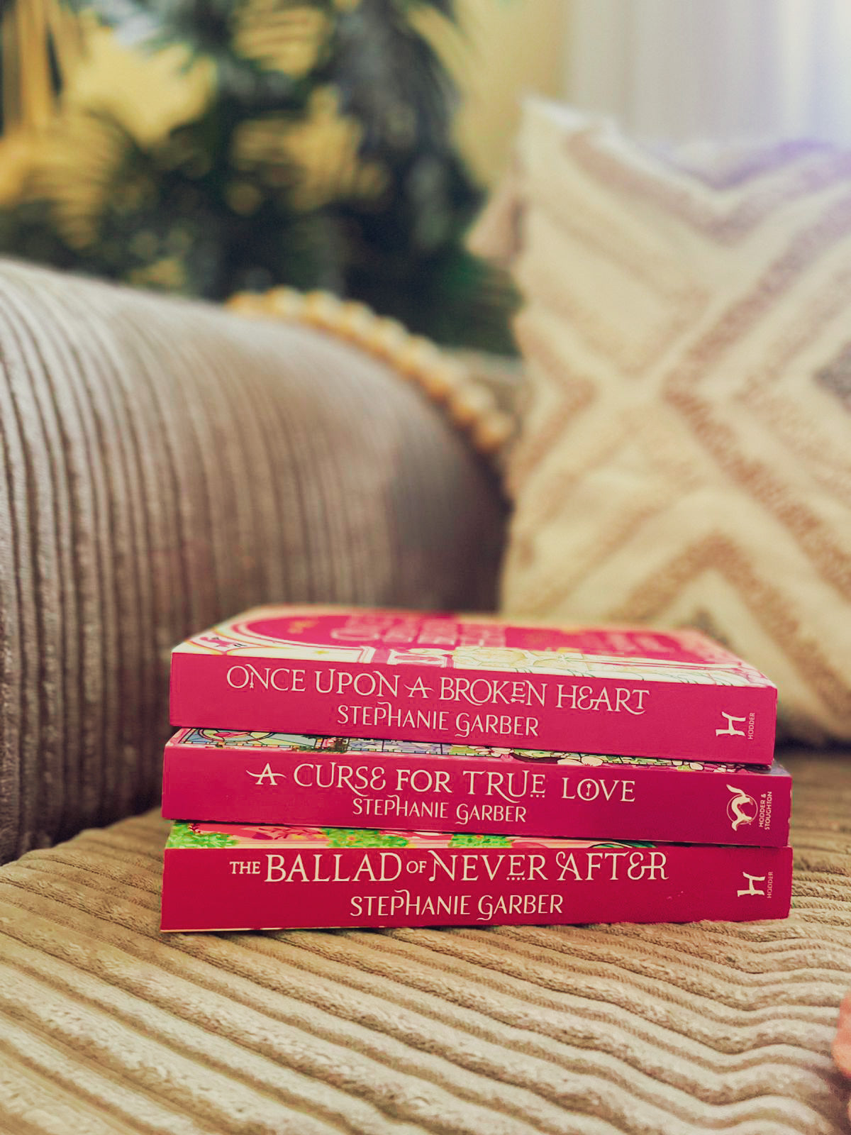 Once upon a broken heart series (3 books) special edition