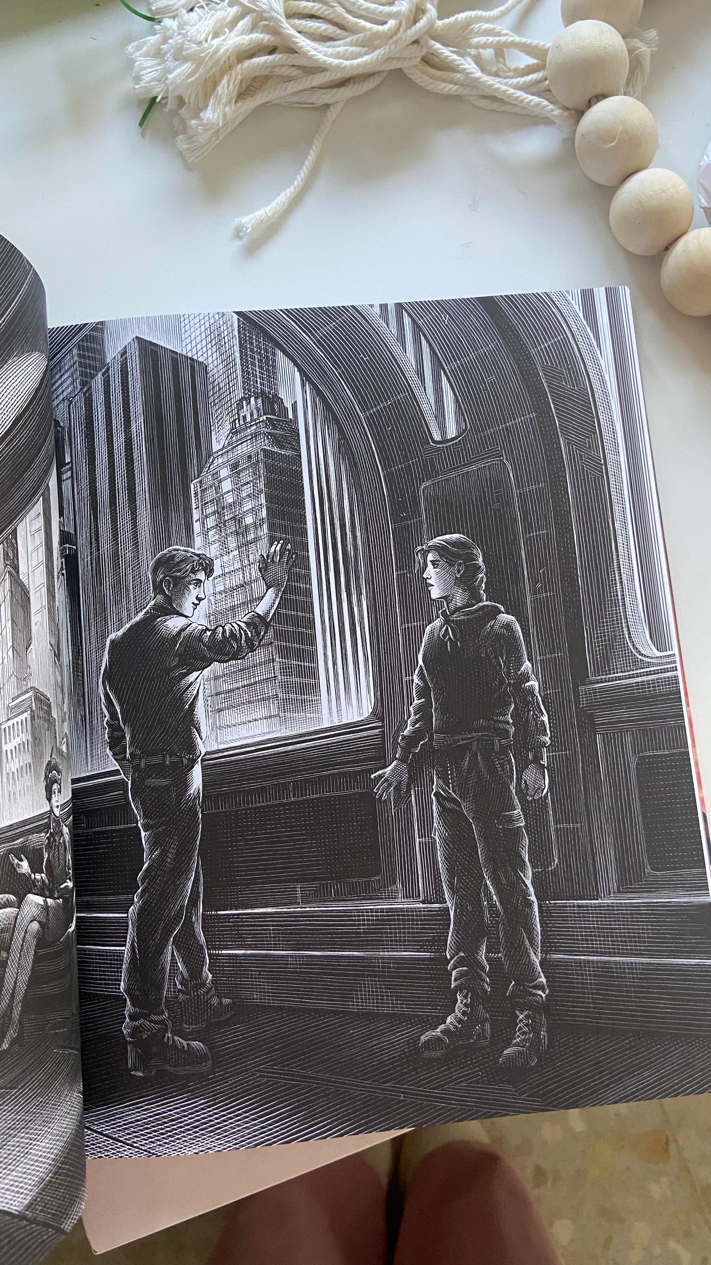 The Hunger Games: Illustrated Edition