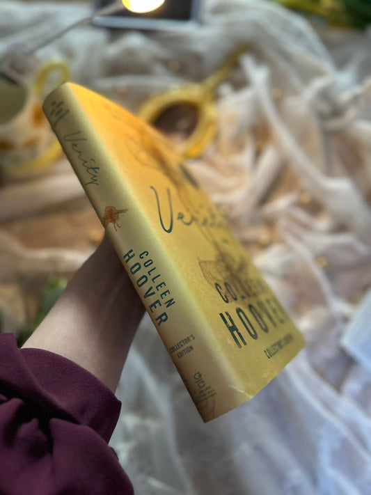 Verity | Colleen Hoover Special Edition ( Includes a letter from the auther and Exclusive New Chapter )
