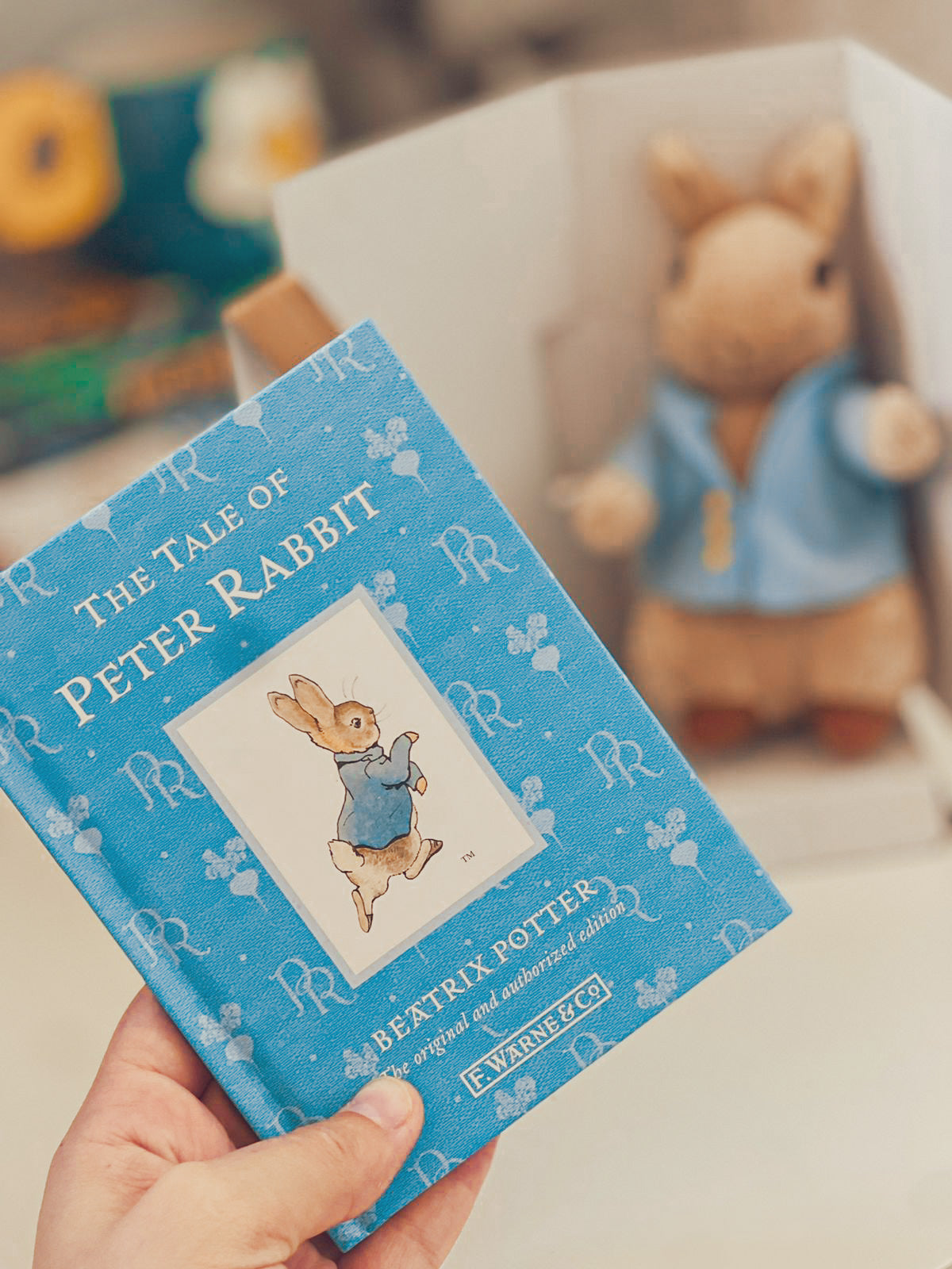 Peter Rabbit Book and Toy Gift Set