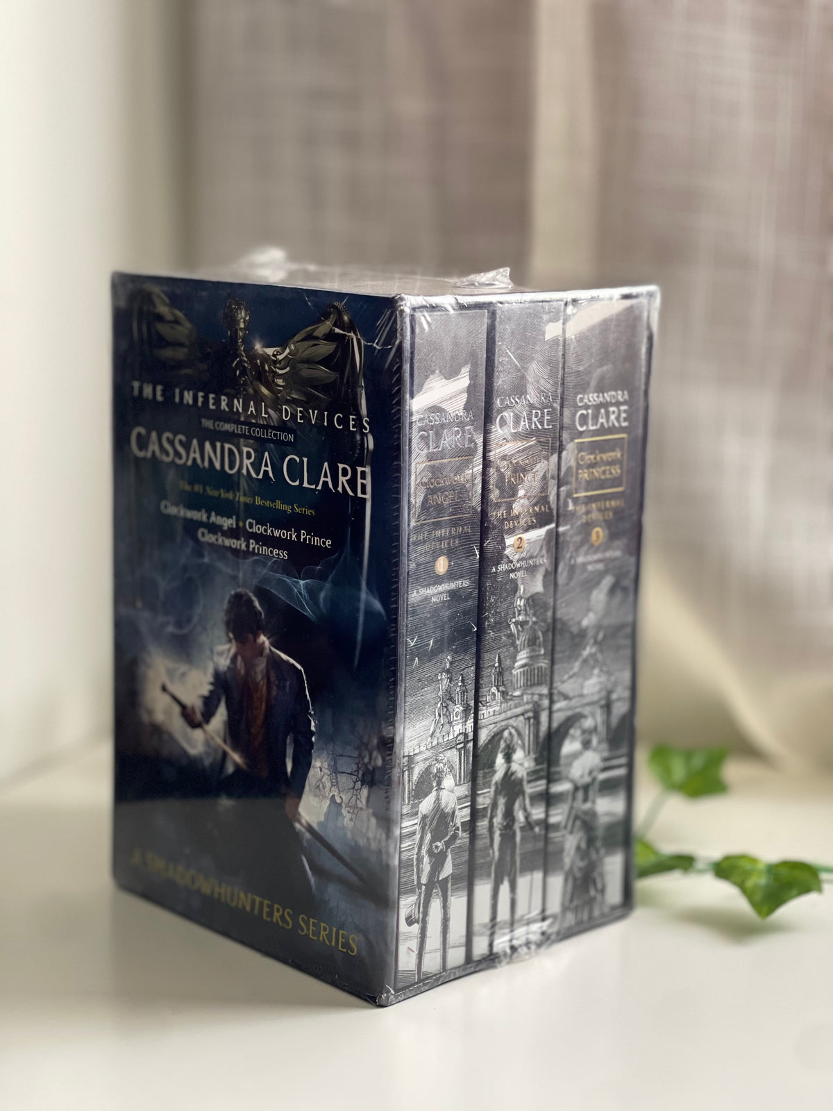 The Infernal Devices
-the complete Collection