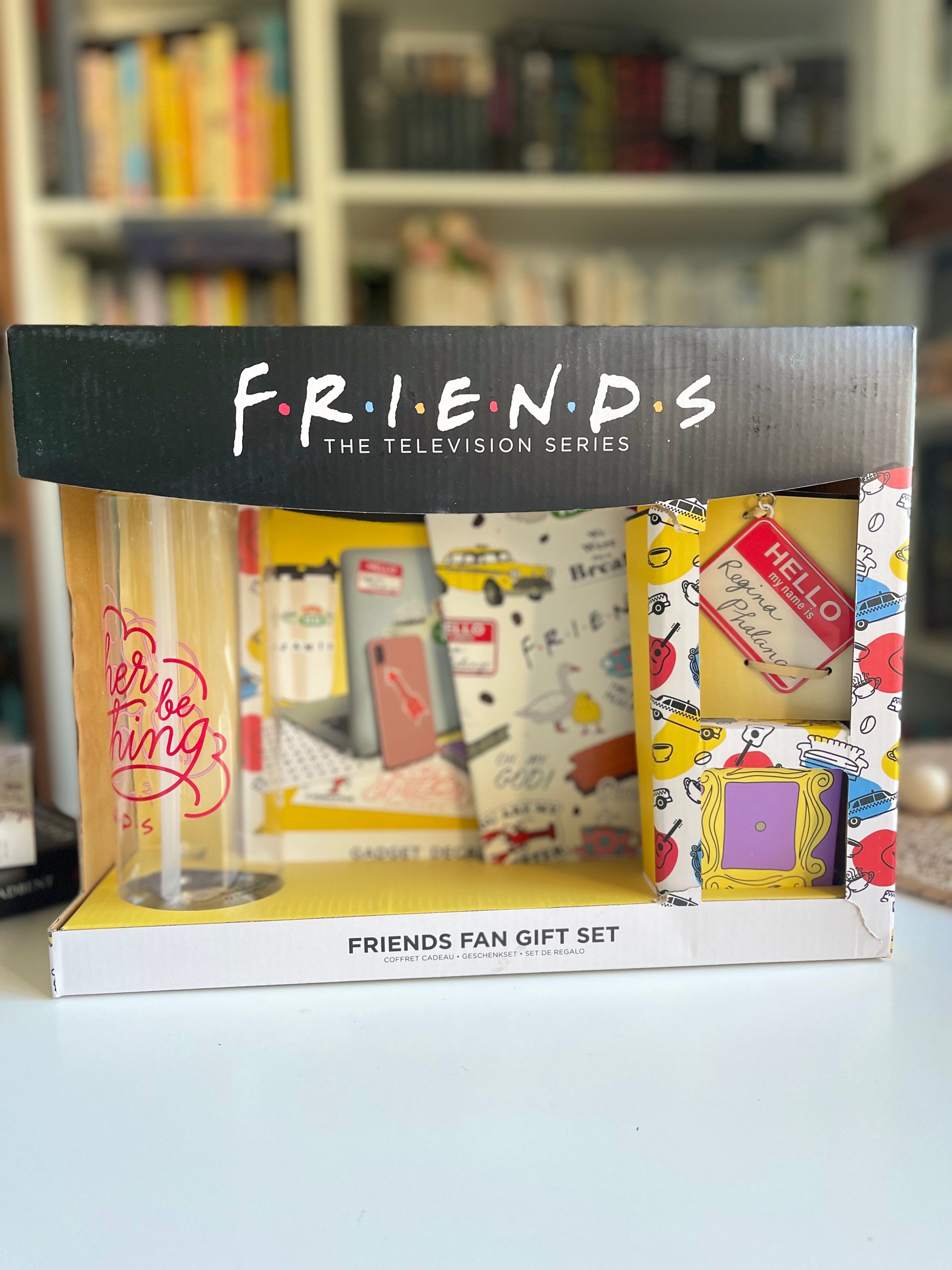 Friends Fan Gift Set