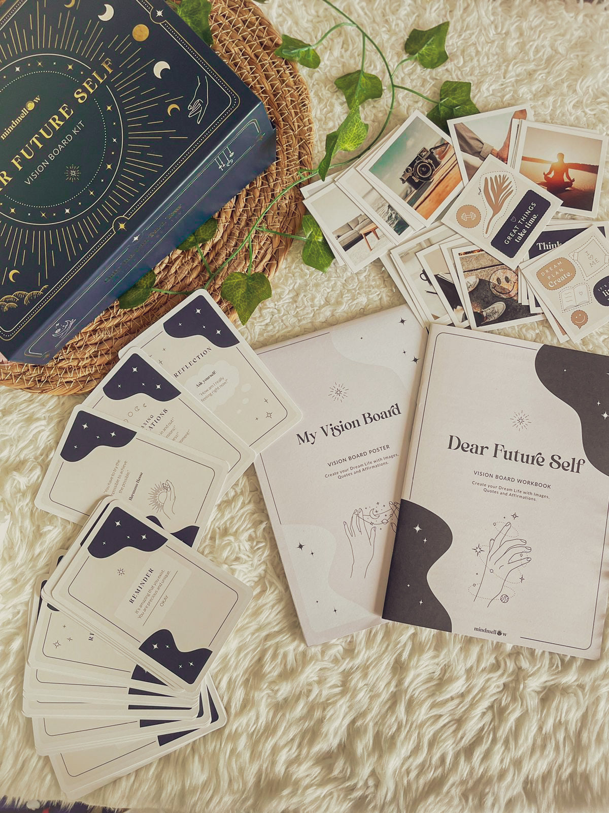 Vision Board Kit “Dear Future Me”