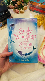 Emily Windsnap: Six Swishy Tails of Land and Sea: Books 1-6