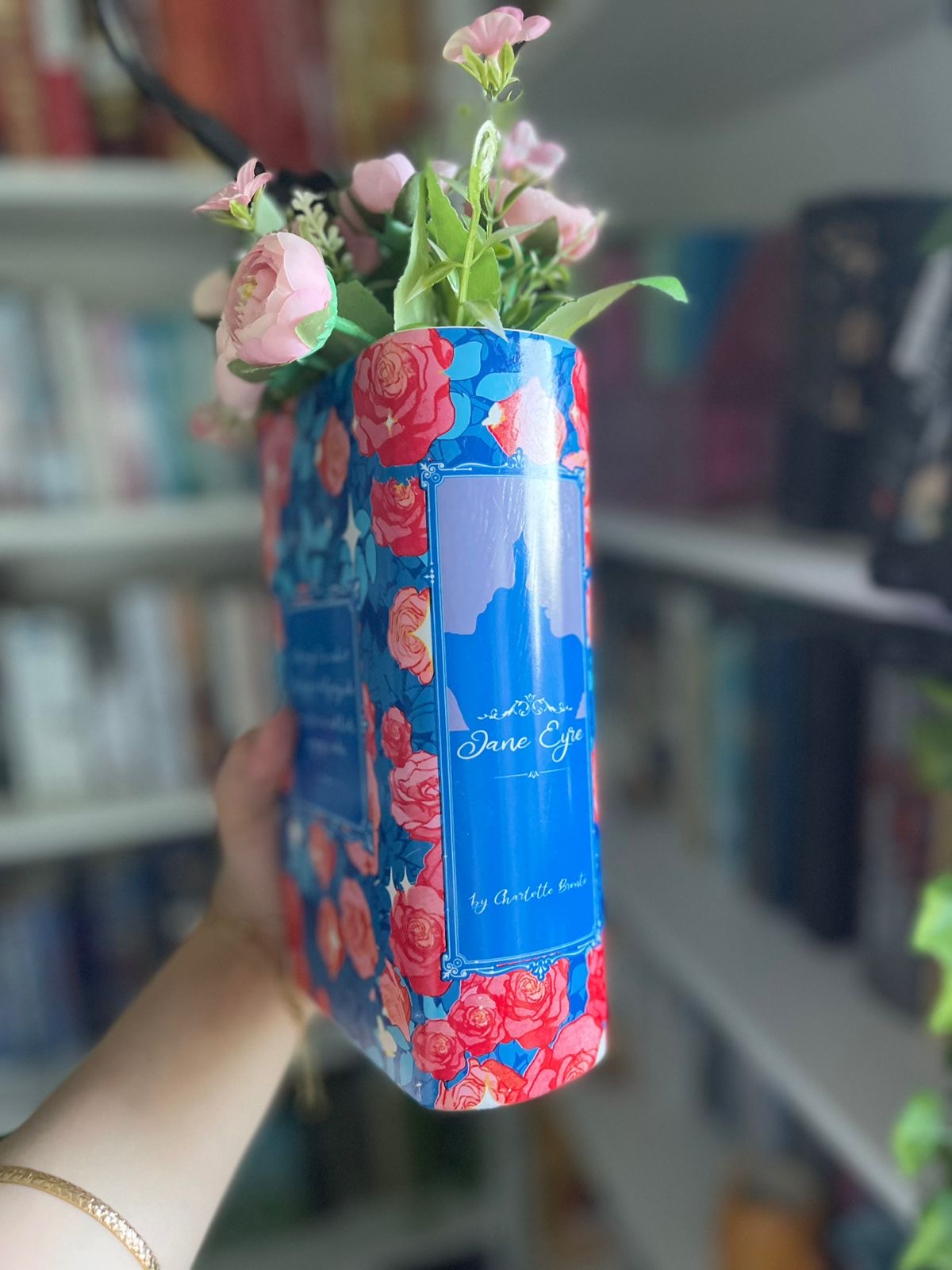 Jane Eyre Book Vase, Ceramic Book vase for Flowers, Bookend