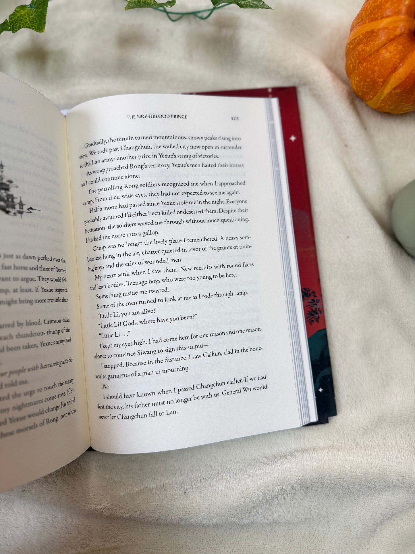 The Nightblood Prince : Two princes. One prophecy. A fate she cannot outrun , Sprayed Edges