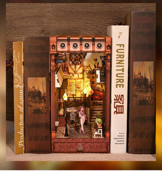 European Street Book Nook