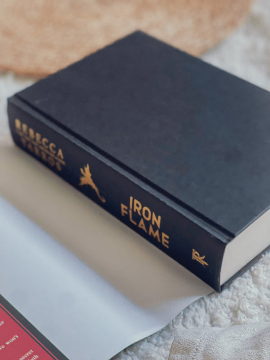 Iron Flame (Hardcover)