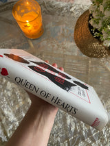 Queen of Hearts: A Dark YA Political Thriller – The Origin Story of Wonderland's Infamous Villain