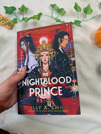 The Nightblood Prince : Two princes. One prophecy. A fate she cannot outrun , Sprayed Edges