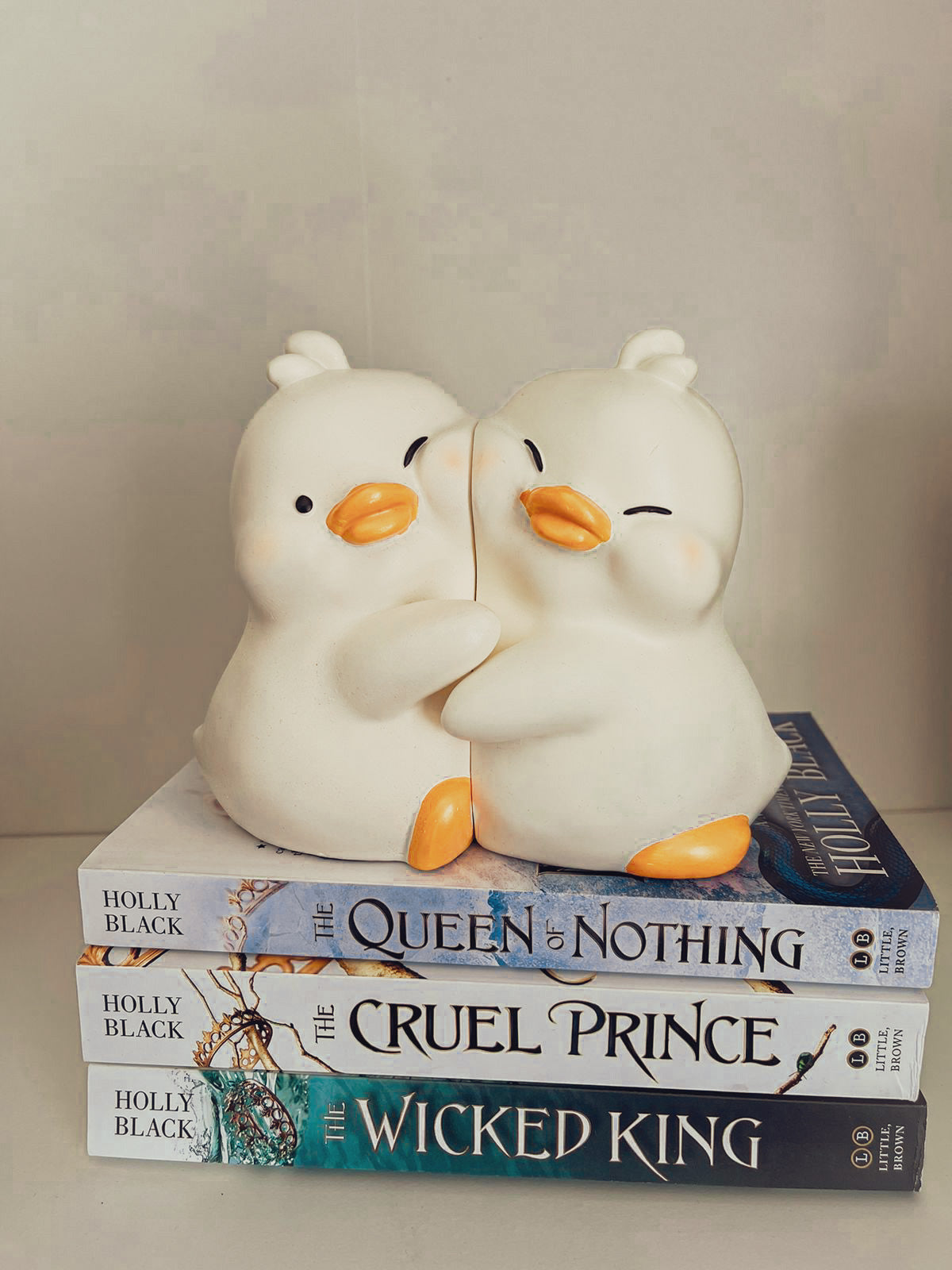 Hug Duck Bookends decor for Books