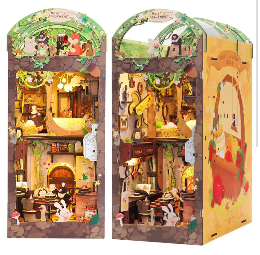 Mole's Apartment Booknook