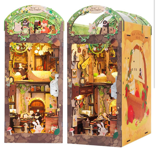 Mole's Apartment Booknook