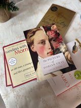 The Picture of Dorian Gray: A Collector's Edition Featuring Original Illustrations and an Exclusive Biography of Oscar Wilde