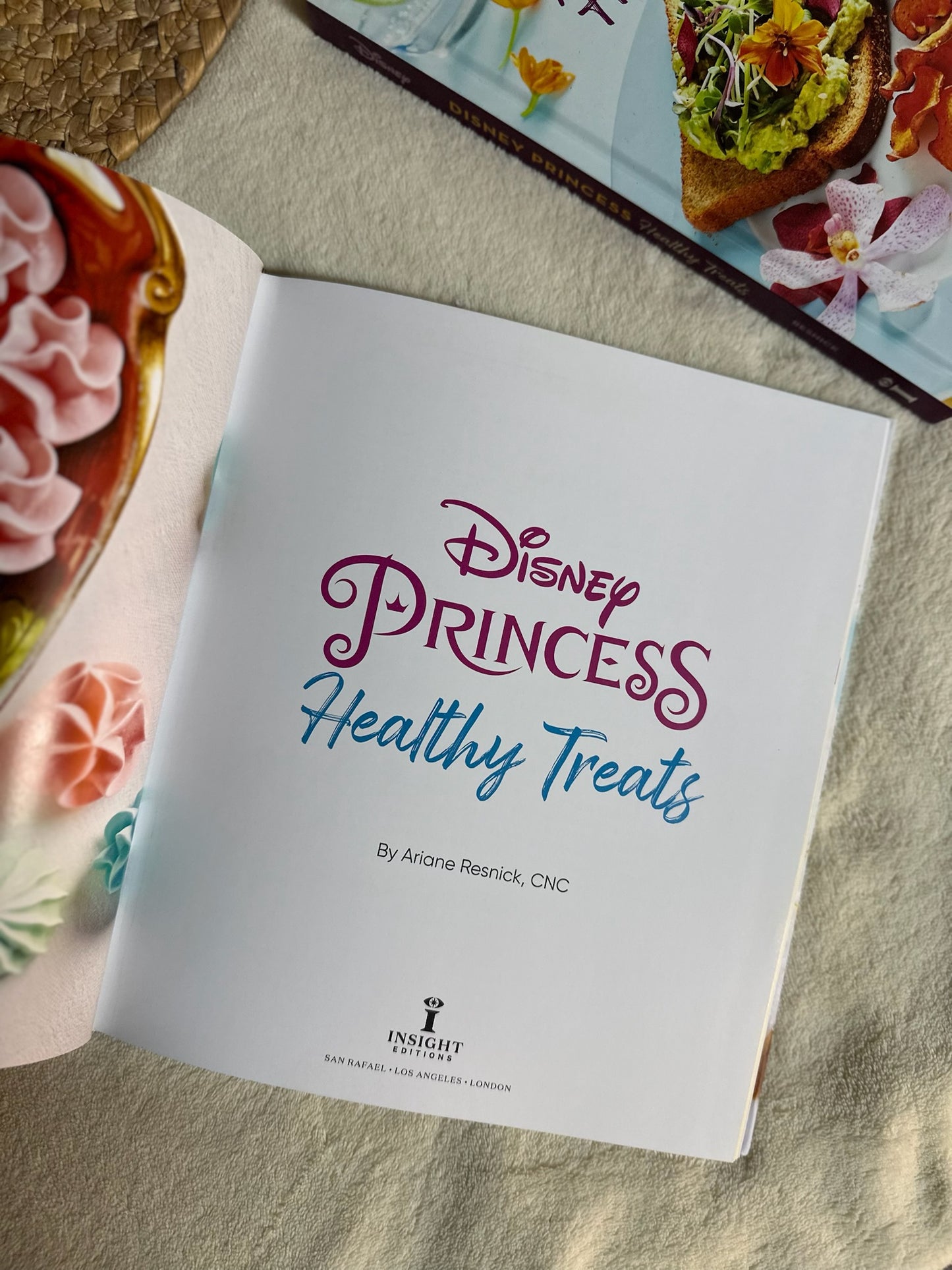 Disney Princess: Healthy Treats Cookbook