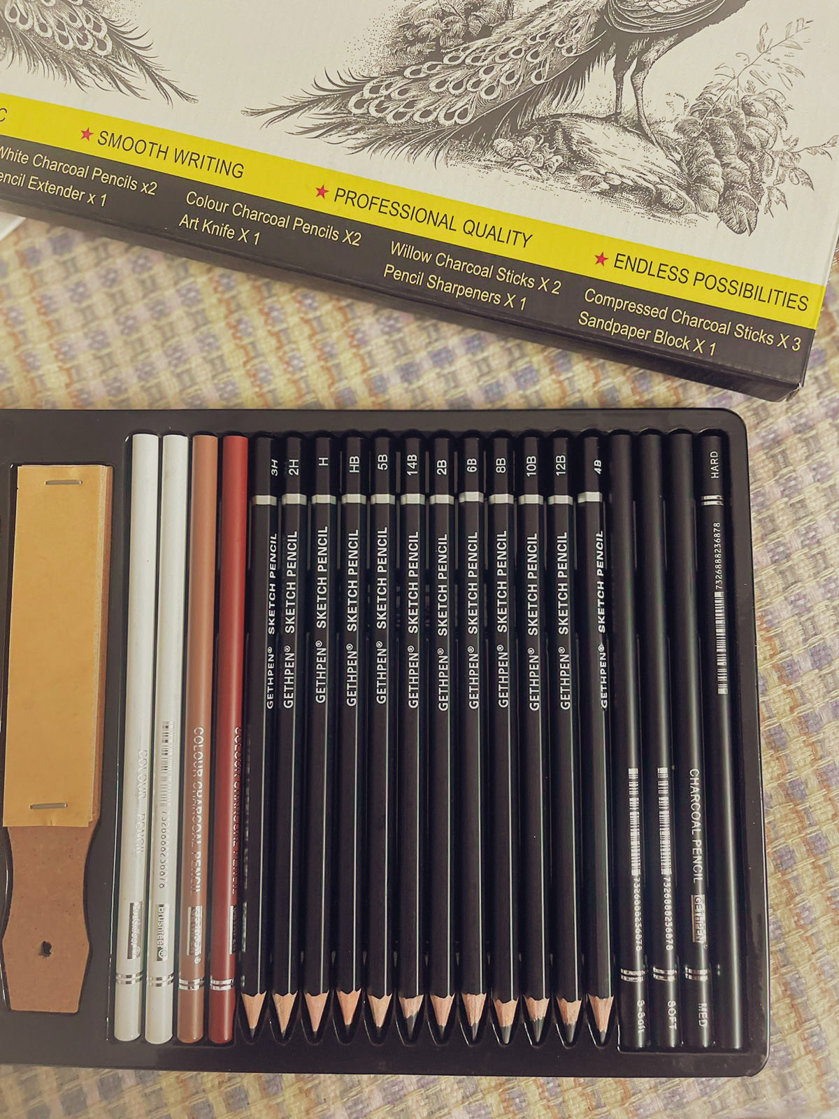 34 Pcs Drawing Sketching Pencils Set