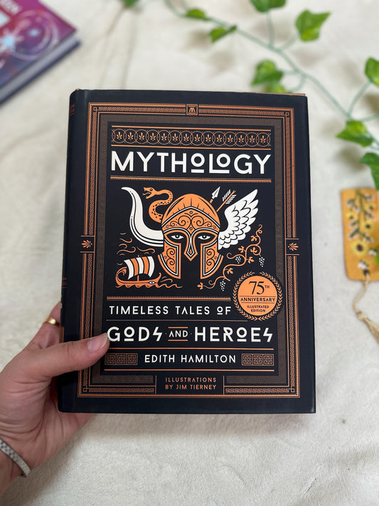 Mythology (Illustrated Edition): Timeless Tales of Gods and Heroes