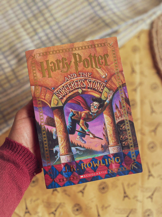 Harry Potter and the Sorcerer's Stone (Stenciled Edges) special edition, book 1
