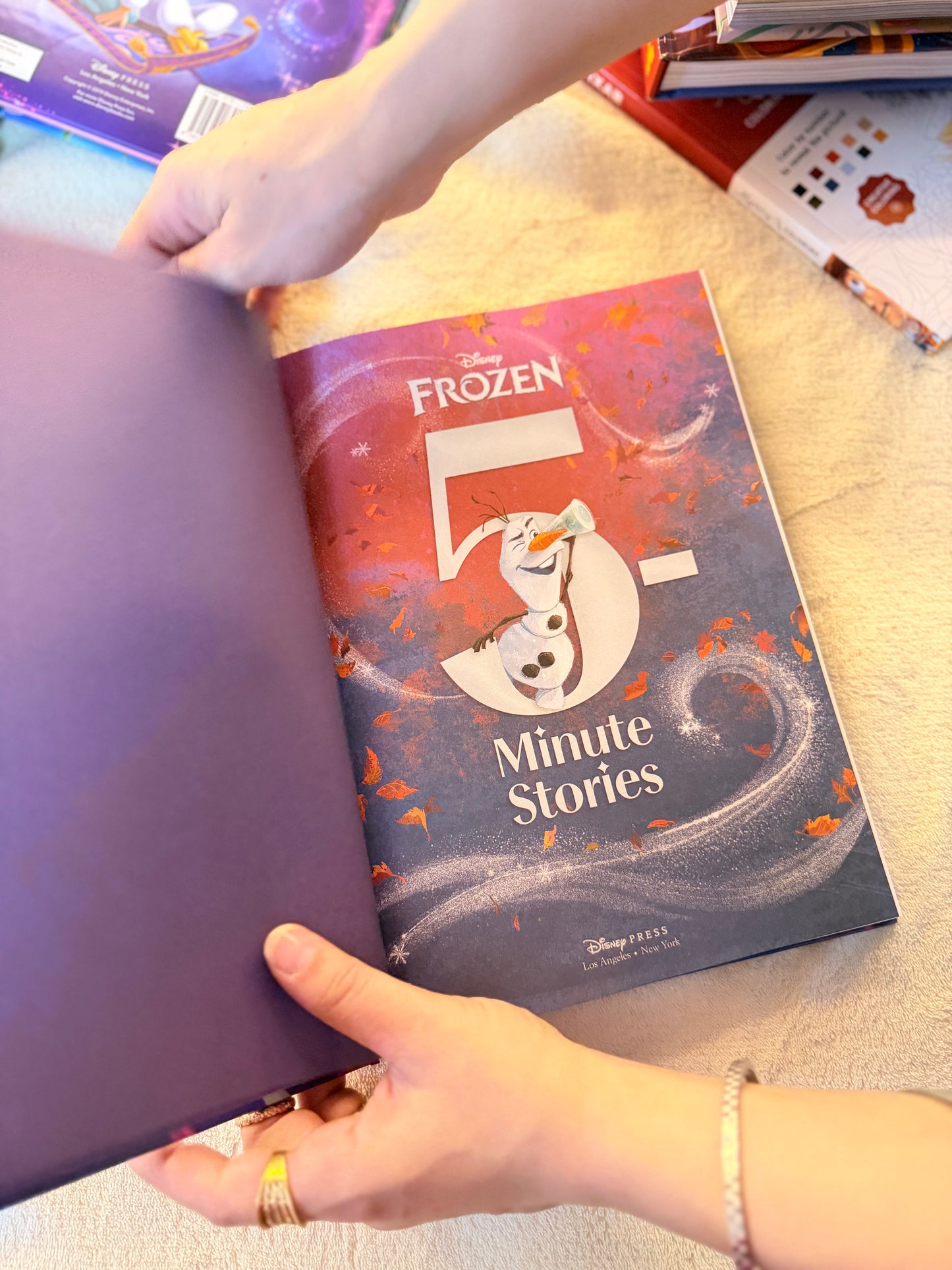 Disney Frozen 5 Minute Stories (Padded Book)