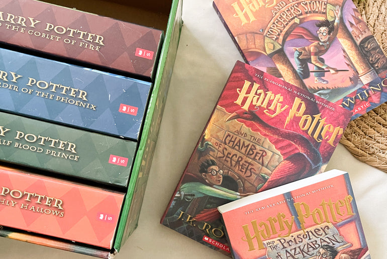 Harry Potter Paperback Box Set (Books 1-7)