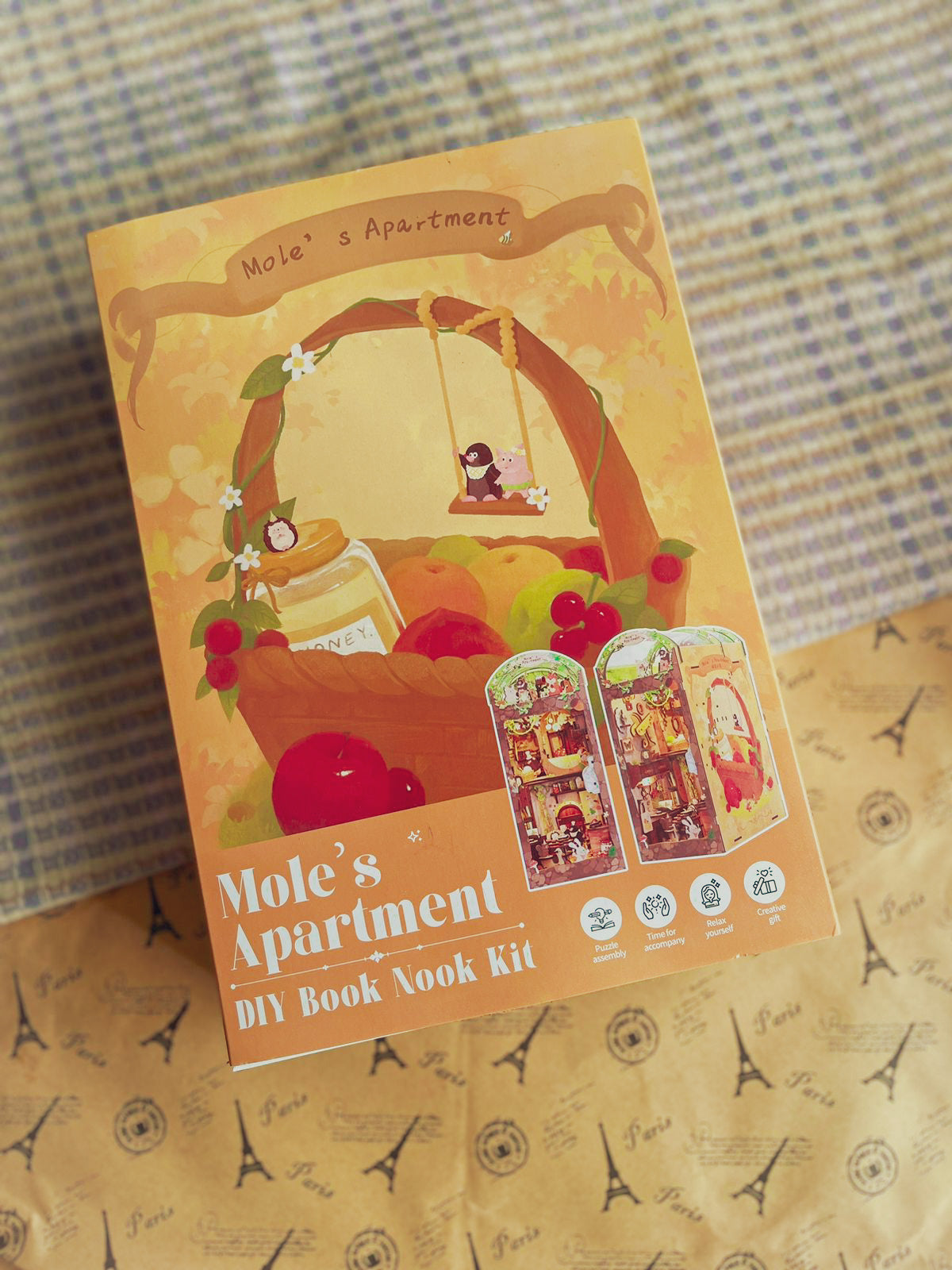 Mole's Apartment Booknook