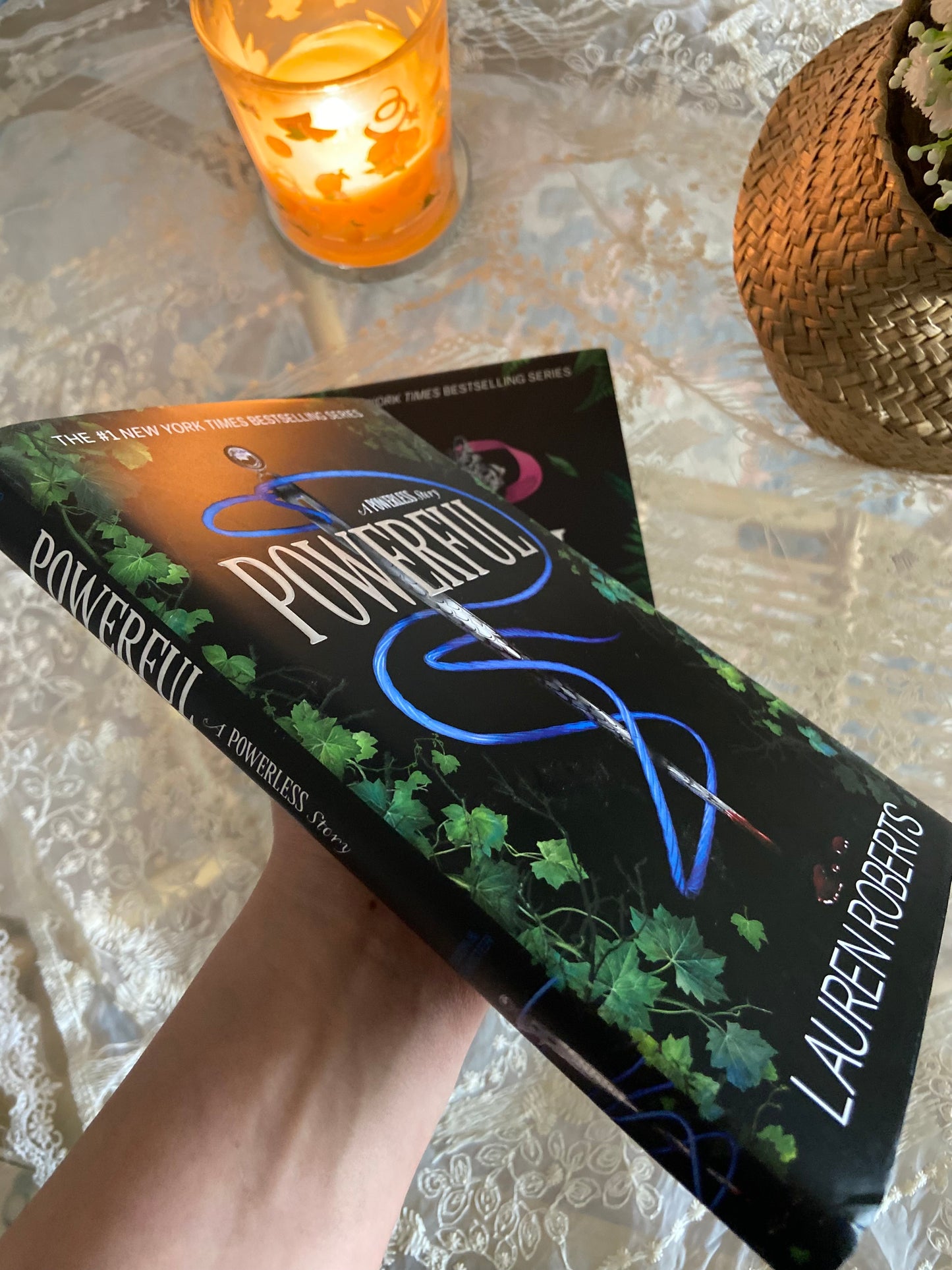 Powerful: A Powerless Story (The Powerless Trilogy) Sprayed edges / Hardcover