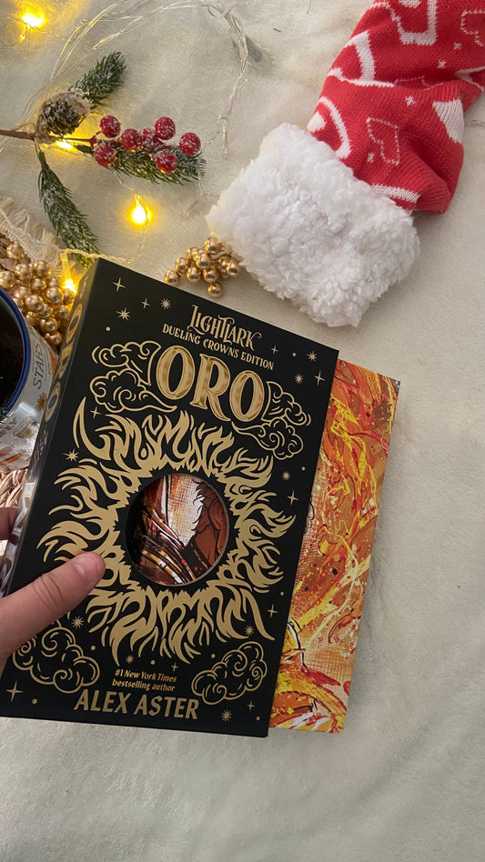 Grim and Oro: Dueling Crowns Edition (A Lightlark Saga Deluxe Companion Book)