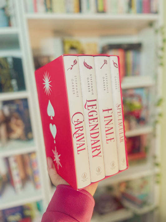 Caraval (Holiday Edition) : Caraval, Legendary, Finale, Spectacular