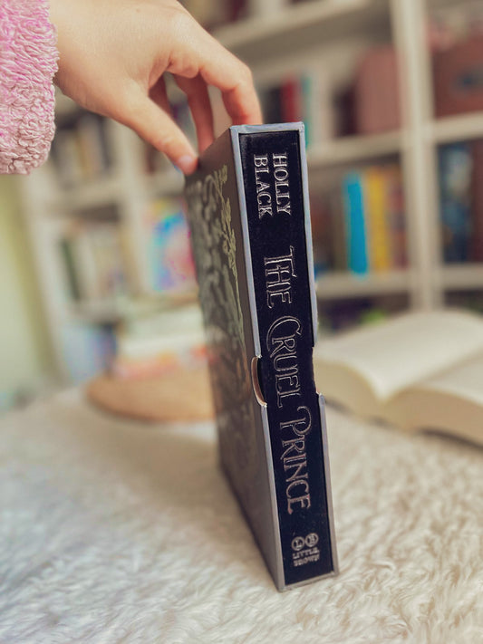 The Cruel Prince Collector’s Edition