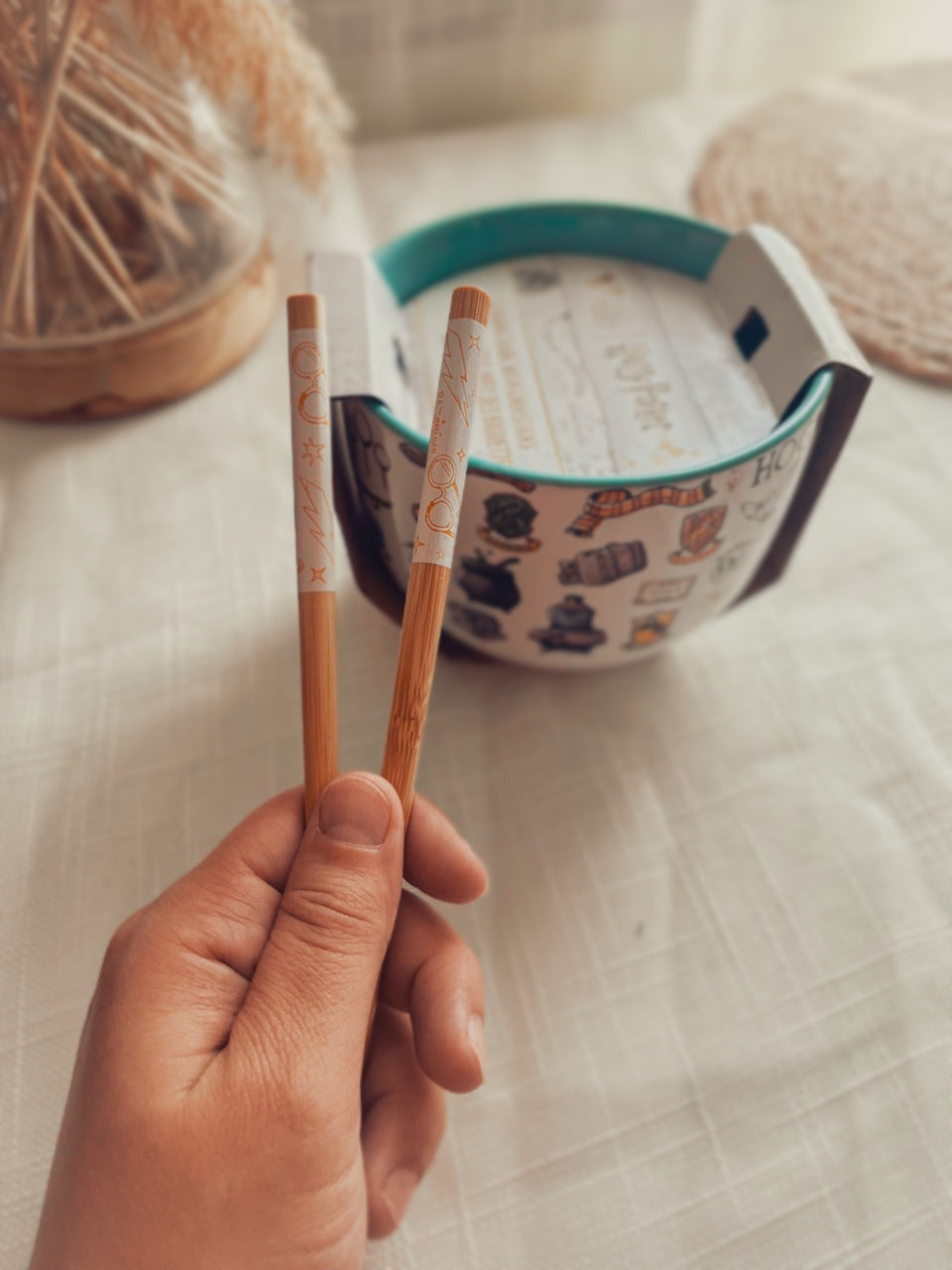 Harry Potter Noodles Bowl with Wooden Chopsticks (white)