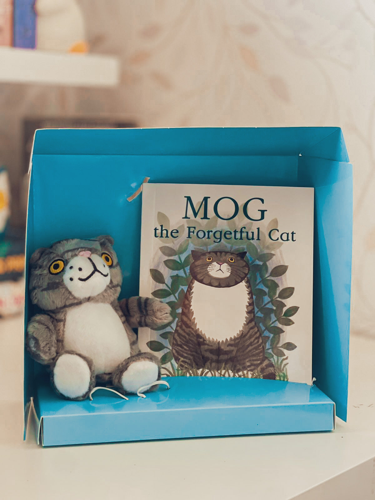 Mog the Forgetful Cat Book and Toy Gift Set