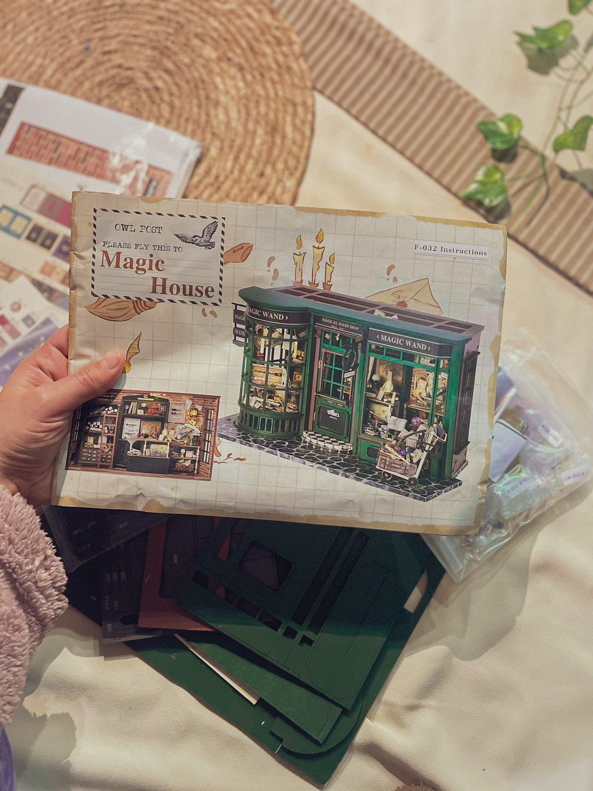 MAGIC House Booknook | Harry Potter Inspired