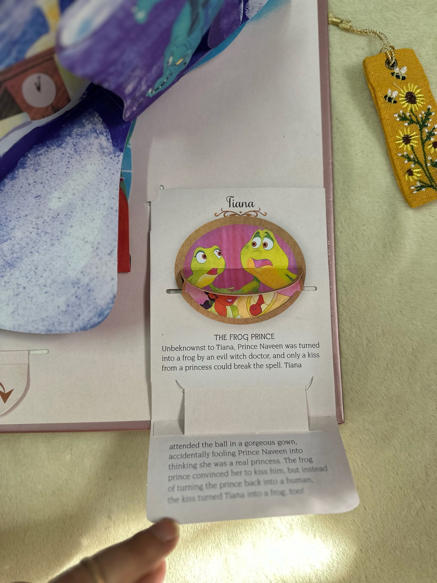 Disney Princess: A Magical Pop-Up World