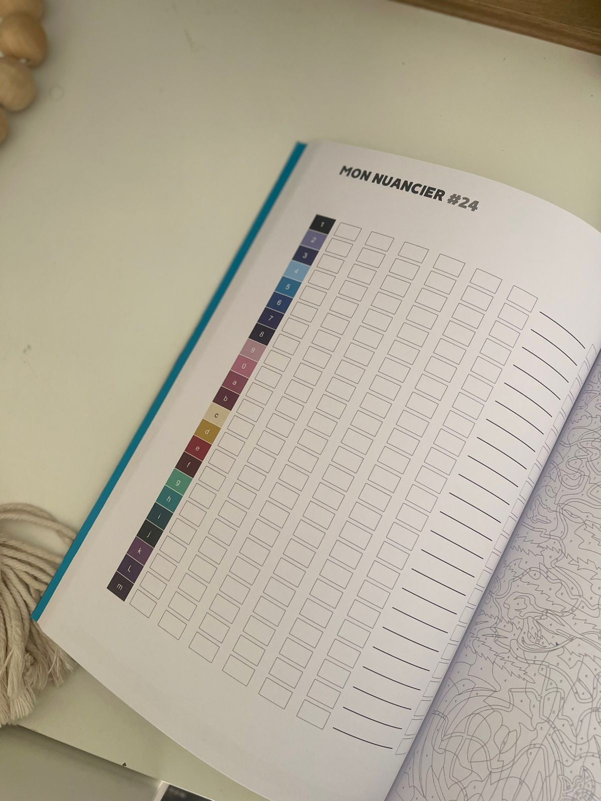 Mystery Disney  Coloring Book- Spécial film