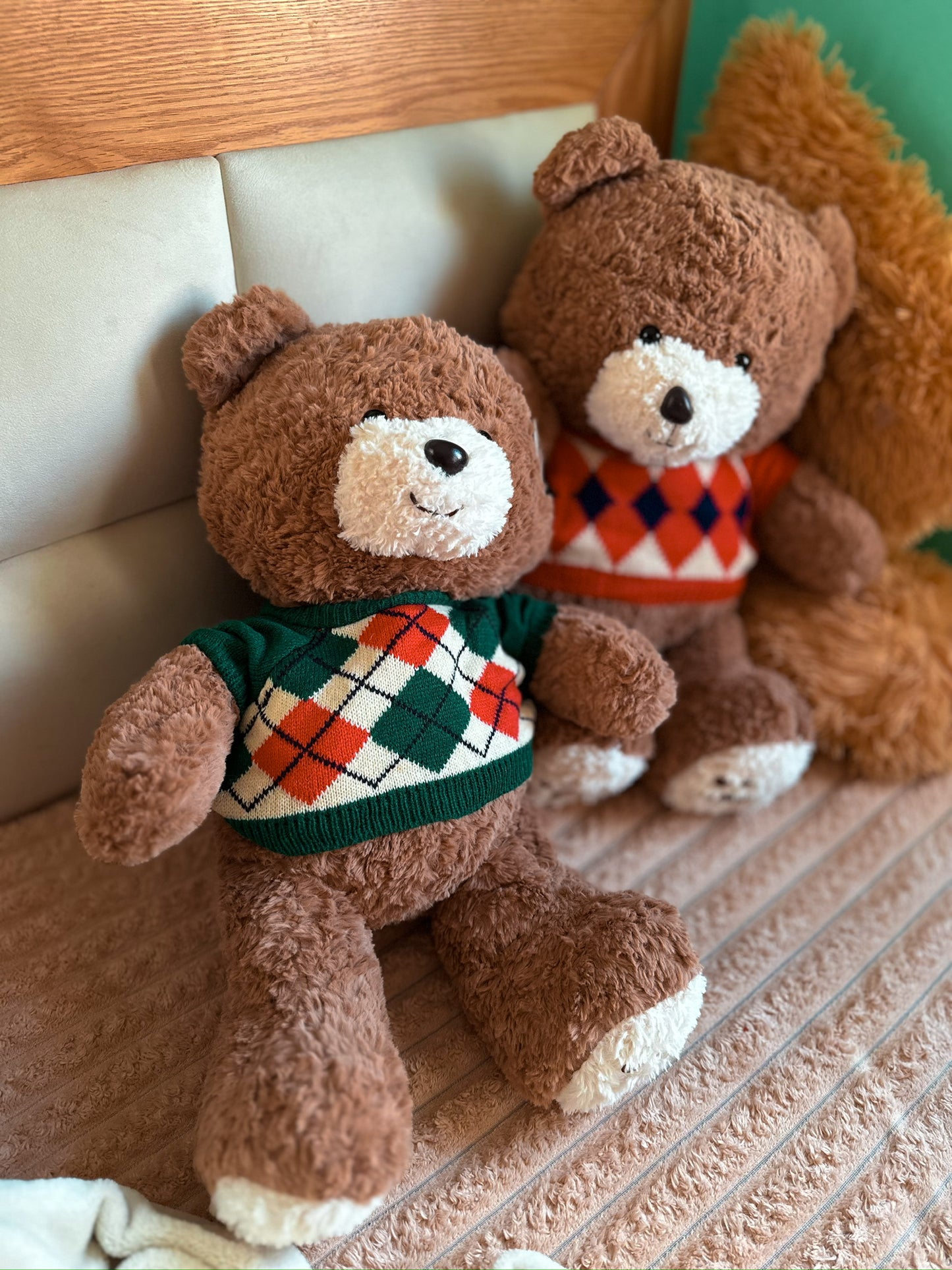 Large Teddy Bear Plush Toy - Ultra Soft & Cute Large Stuffed Animal