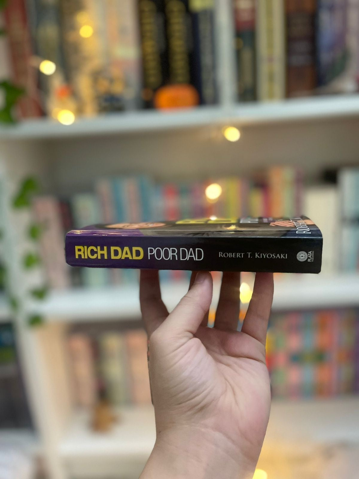 Rich Dad Poor Dad: What the Rich Teach Their Kids About Money That the Poor and Middle Class Do Not!