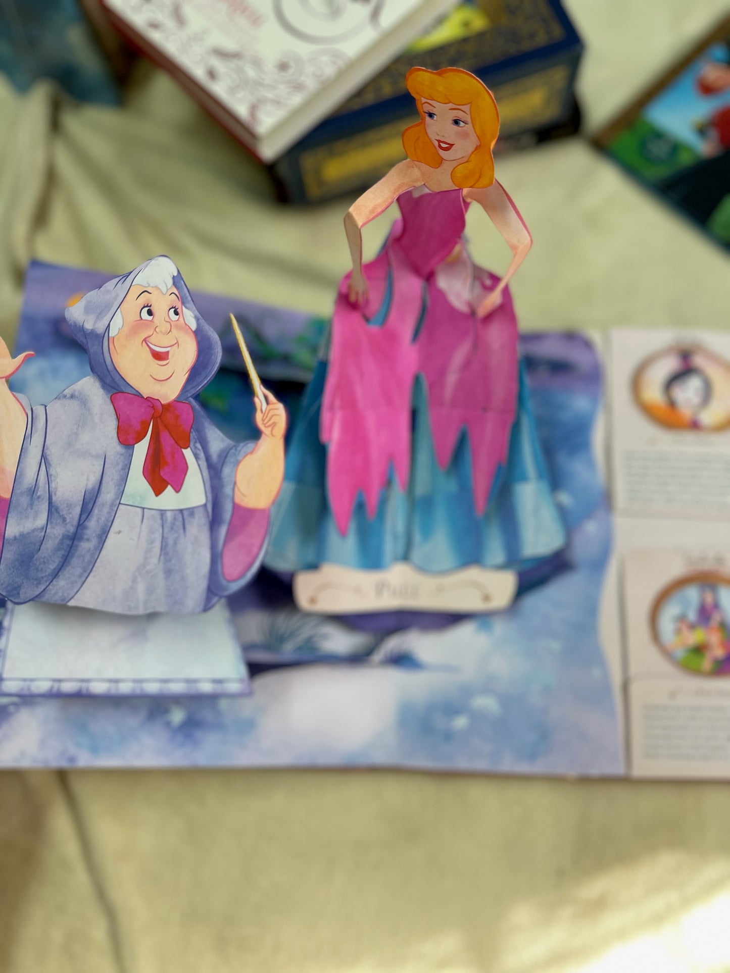 Disney Princess: A Magical Pop-Up World