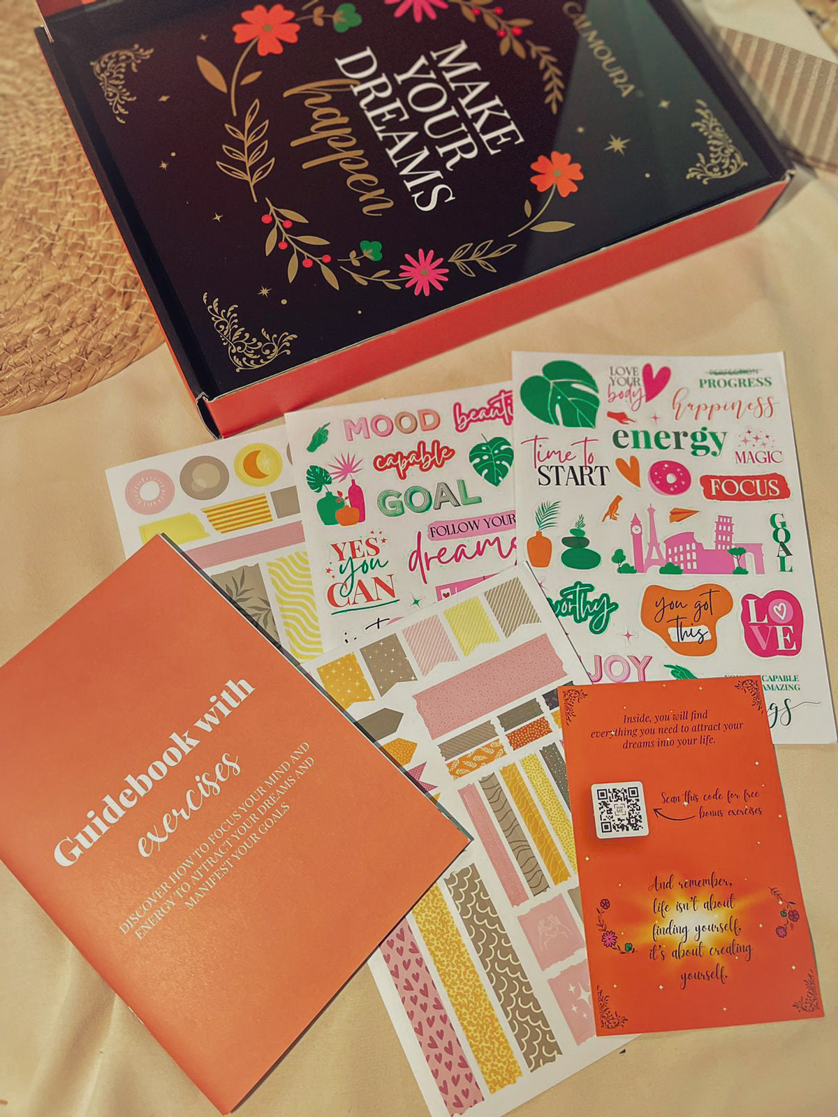 Vision Board Kit — Dream Board and Mood Board for Inspiration